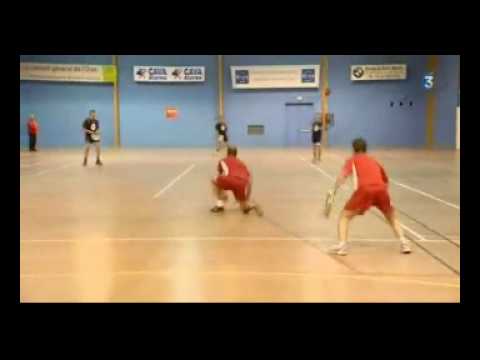 France 3 Picardie 2010 : Beauvais découvre le jeu de balle au tambourin